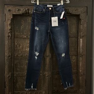 NWT YMI High Rise Distressed Ankle Dark Wash Jeans  Size 7 Juniors